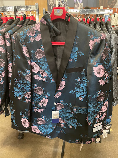 Clothing Store «K&G Fashion Superstore», reviews and photos, 3300 N Central Expy, Plano, TX 75074, USA