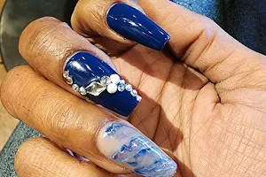 LuLu Nails image