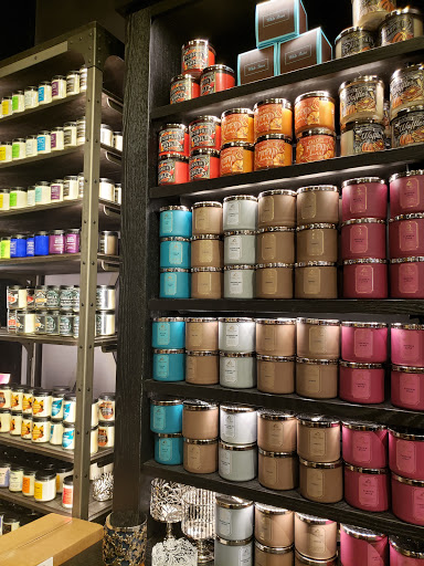 Shopping Mall «Patrick Henry Mall», reviews and photos, 12300 Jefferson Ave, Newport News, VA 23602, USA