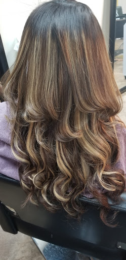 Hair Salon «Glamour Dominican Hair Creations», reviews and photos, 8124 Shore Dr b, Norfolk, VA 23518, USA