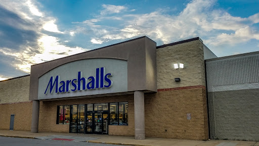 Department Store «Marshalls», reviews and photos, 1220 75th St, Downers Grove, IL 60516, USA