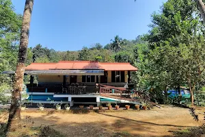 Thattekad Birds Song Homestay image