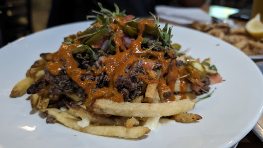 38 Degrees Ale House & Grill