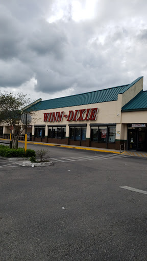 Grocery Store «Winn-Dixie», reviews and photos, 900 S Main St, Belle Glade, FL 33430, USA