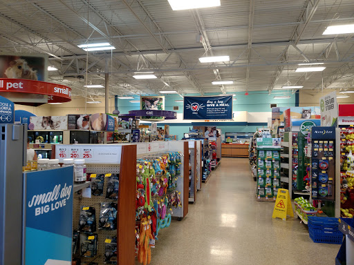 Pet Supply Store «PetSmart», reviews and photos, 412 Constant Friendship Blvd, Abingdon, MD 21009, USA