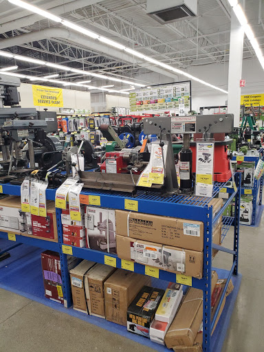 Hardware Store «Harbor Freight Tools», reviews and photos, 50 Springer Dr, Bangor, ME 04401, USA