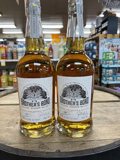 Liquor Store «Peavine Wine & Spirits», reviews and photos, 745 Peavine Rd, Crossville, TN 38571, USA