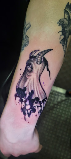 Explore yankees tattoo ideas, creative tattoo ideas in Angola, available at Hoodlum Ink