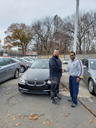 Used Car Dealer «Royal Car Center», reviews and photos, 3950 Roosevelt Blvd, Philadelphia, PA 19124, USA