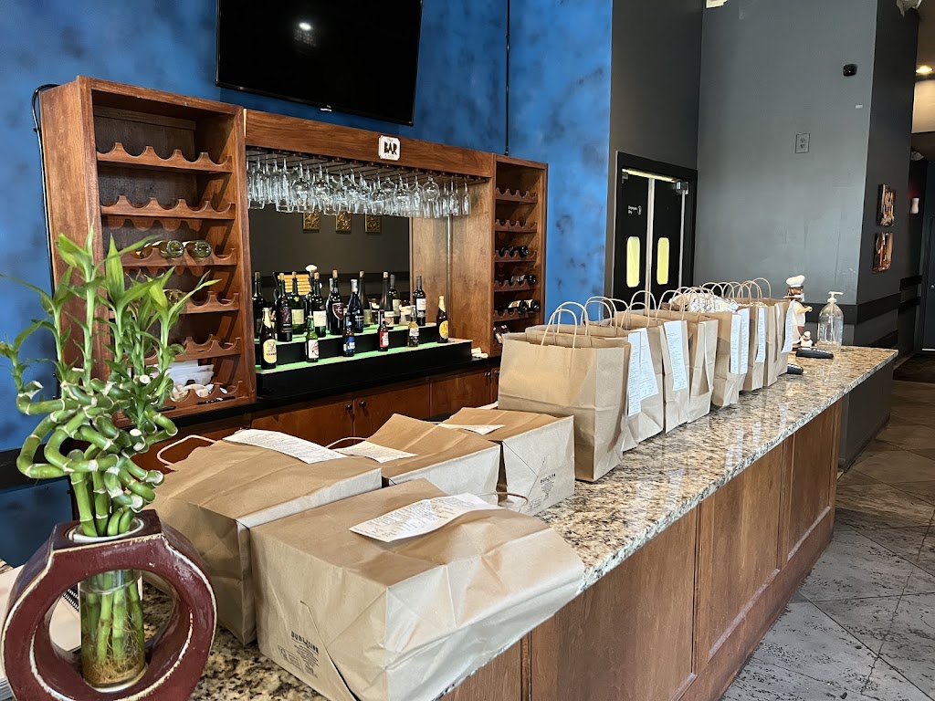 Bawarchi Indian Grill & Bar - Des Moines 50266