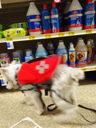 Pet Supply Store «PetSmart», reviews and photos, 1671 E Market St, Harrisonburg, VA 22801, USA