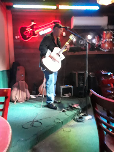 Live Music Bar «Muldoons Saloon», reviews and photos, 7439 Aloma Ave, Winter Park, FL 32792, USA