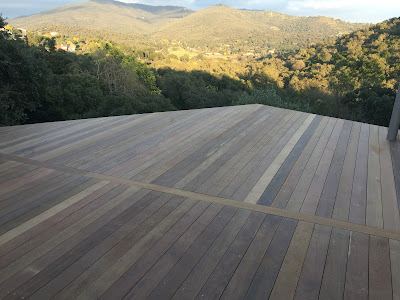 Terrasses Bois Miloba à Solliès-Pont