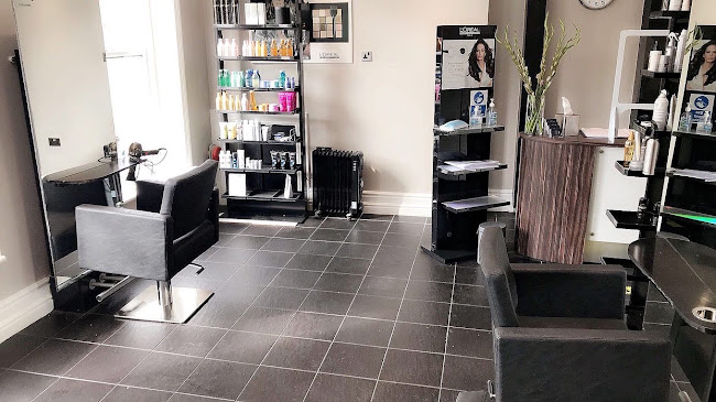Reviews of Samuel White Hairdressing in Lincoln - Barber shop