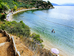 Foto von Villa Haziran beach befindet sich in natürlicher umgebung