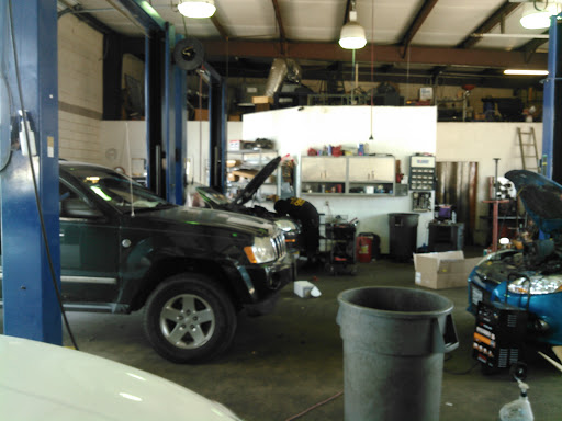 Auto Repair Shop «Ashley Automotive Service & Repair», reviews and photos, 647 TX-121 BUS, Lewisville, TX 75057, USA