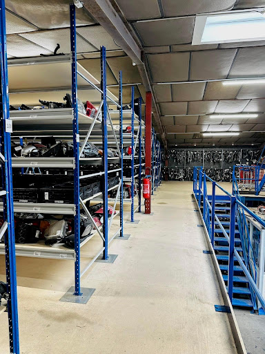 Photo 1 - CASSE RN 74 (PIECES AUTO OCCASION)