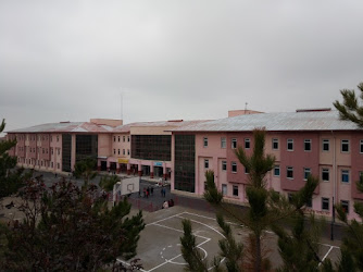 Yeşilyurt Anadolu Lisesi