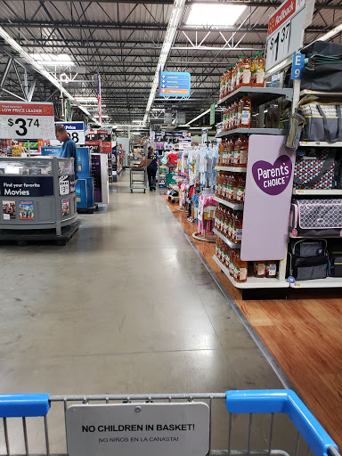 Department Store «Walmart Supercenter», reviews and photos, 409 Sylamore Ave, Mountain View, AR 72560, USA