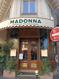 Bar du Restaurant italien Madonna à Paris - n°8