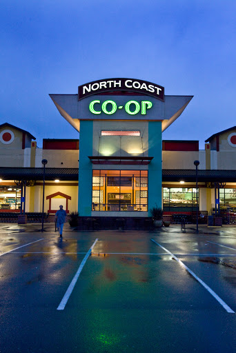 North Coast Co-op, 25 4th St, Eureka, CA 95501, USA, 