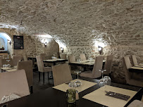 Atmosphère du Restaurant l'Ecuelle à Aix-les-Bains - n°10