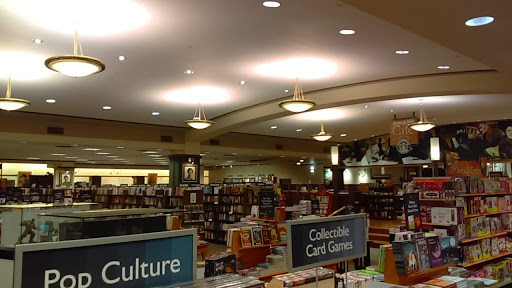 Book Store «Barnes & Noble», reviews and photos, 1201 42nd St S, Fargo, ND 58103, USA