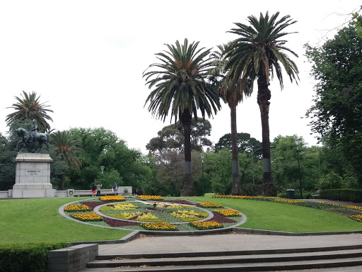Queen Victoria Gardens