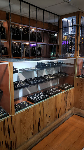 Jeweler «Hollywood Jewelry Mfr Inc», reviews and photos, 5455 Plank Rd, Baton Rouge, LA 70805, USA