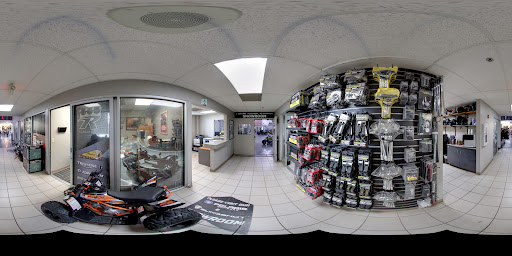 Motorcycle Dealer «Indian Motorcycle Kansas City & RideNow Powersports Kansas City», reviews and photos, 800 N Rogers Rd, Olathe, KS 66062, USA