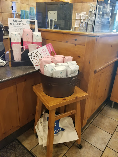 Coffee Shop «Caribou Coffee», reviews and photos, 5663 Manitou Rd, Excelsior, MN 55331, USA