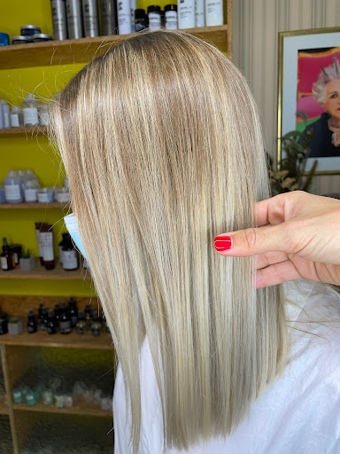 Peluquería y Estética Sumi-e en Miramar, Valencia