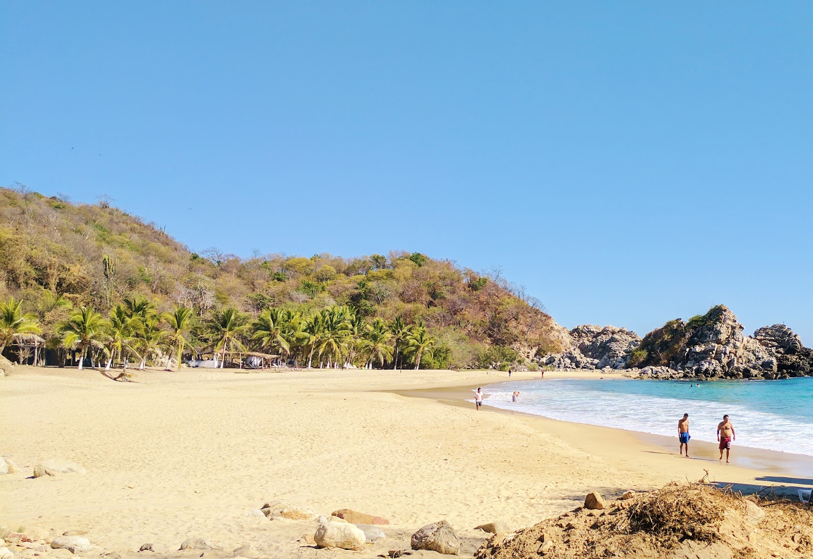 Tembo beach的照片 带有小海湾