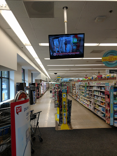 Drug Store «Walgreens», reviews and photos, 22 Langley Rd, Newton Centre, MA 02459, USA