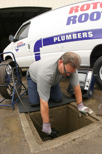 Plumber «Roto-Rooter Plumbing & Drain Services», reviews and photos, 2600 5th Ave, Seattle, WA 98121, USA