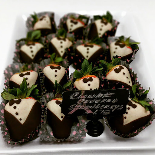 Bakery «Feel Good Desserts», reviews and photos, 2355 Tapo St Suite 12, Simi Valley, CA 93063, USA