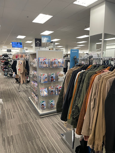 Department Store «Nordstrom Rack», reviews and photos, 401 NE Northgate Way #304, Seattle, WA 98125, USA