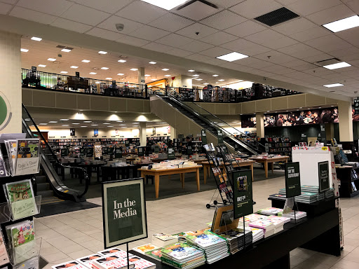 Book Store «Barnes & Noble», reviews and photos, 301 NE Northgate Way, Seattle, WA 98125, USA