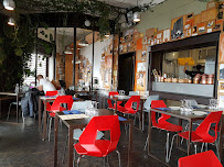 Atmosphère du Restaurant français Les Akolytes à Marseille - n°15