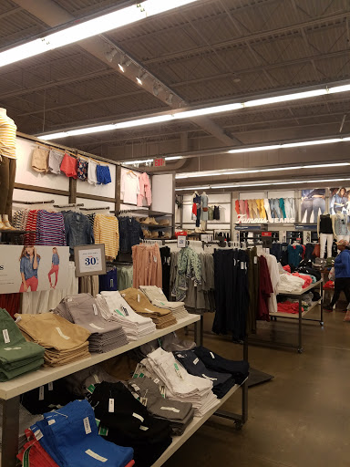 Clothing Store «Old Navy», reviews and photos, 3260 Fairlane Dr, Allen Park, MI 48101, USA