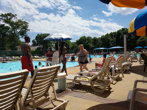 Public Swimming Pool «Centennial Avenue Pool», reviews and photos, 401 Centennial Ave, Cranford, NJ 07016, USA