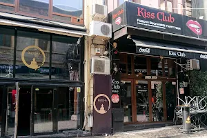 Kiss Club image