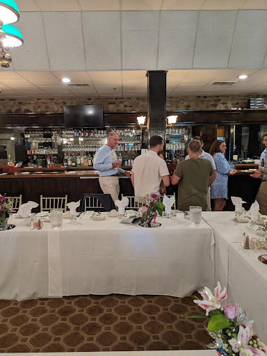 Golf Course «Whitney Farms Golf Course», reviews and photos, 175 Shelton Rd, Monroe, CT 06468, USA