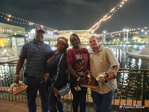 Restaurant «The Cheesecake Factory», reviews and photos, 1201 Lake Woodlands Dr, The Woodlands, TX 77380, USA