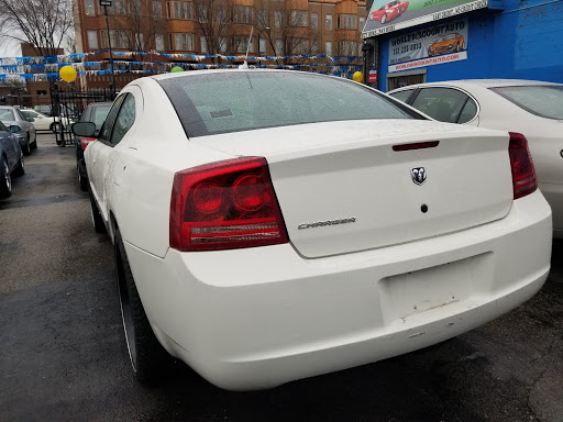 Used Car Dealer «World Discount Auto», reviews and photos, 800 S Western Ave, Chicago, IL 60612, USA