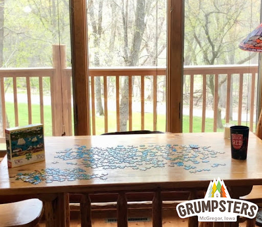 Cabin Rental Agency «Grumpsters Log Cabins», reviews and photos, 535 Ash St, McGregor, IA 52157, USA