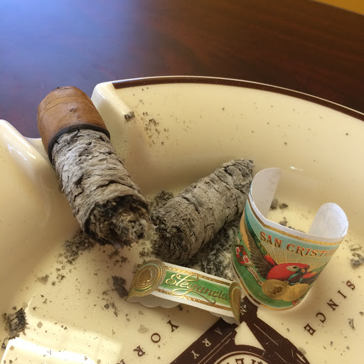 Cigar Shop «Big Apple Cigar & Pipe», reviews and photos, 955 W Broadway Ave, Forest Lake, MN 55025, USA