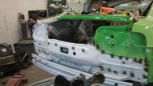 Auto Body Shop «Country Auto Inc», reviews and photos, 1501 Chamber Ct, Anamosa, IA 52205, USA