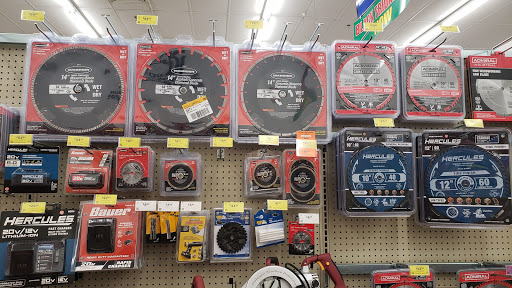 Hardware Store «Harbor Freight Tools», reviews and photos, 1559 Irving Park Rd, Hanover Park, IL 60133, USA