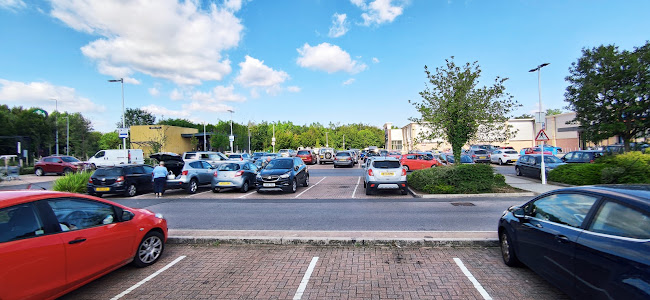 Reviews of Brooklands Retail Park in Cardiff - Shopping mall